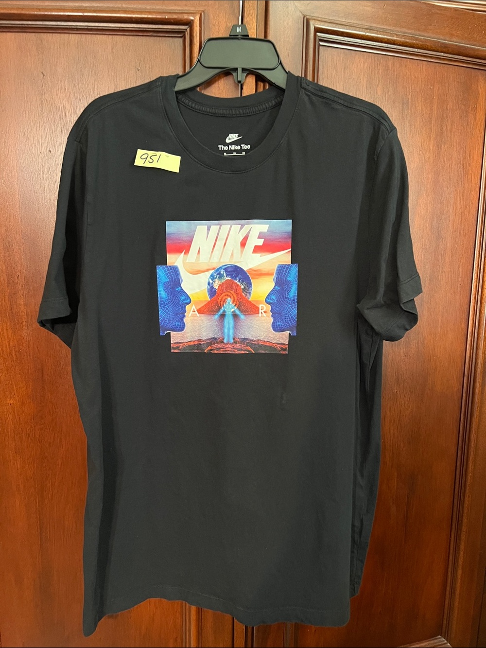 Nike Black Short Sleeve Tee with Multicolor Graphic Size XL